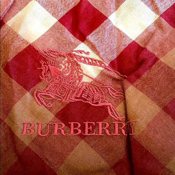 Burberry scarf - Picture 2 of 2